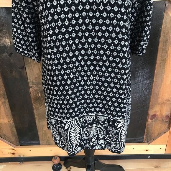 ROXY peasant style dress with mixed pattern hem - Picture 3 of 10